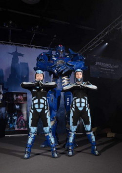 + 2 Piloten (für Gipsy Avenger)